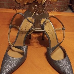 Beautiful 4 inch sliver sling back.